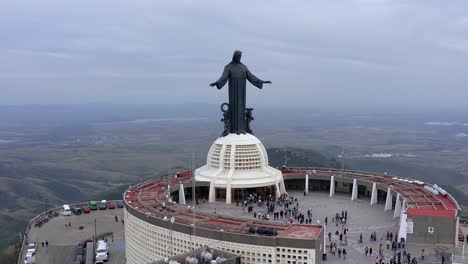 Antena:-Cristo-Rey,-Espectacular-Montaña,-Guanajuato,-Drone-View