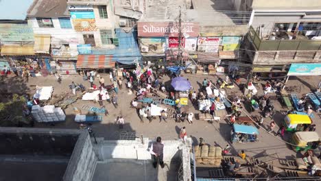 Shot-Of-New-Delhi's-Spice-Market-During-the-Day,-OverView-From-The-Top-Of-A-Building,-India-Old-Delhi