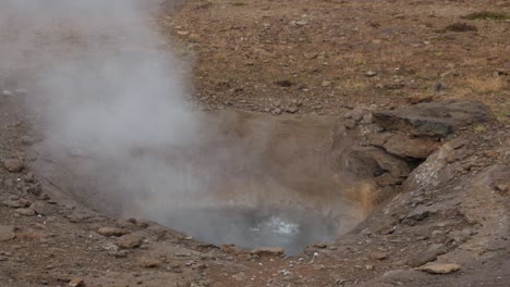 Geothermal-Vent-Bubbling