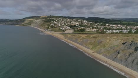 Aerial-tracking-from-sea-in-towards-the-village-of-Charmouth