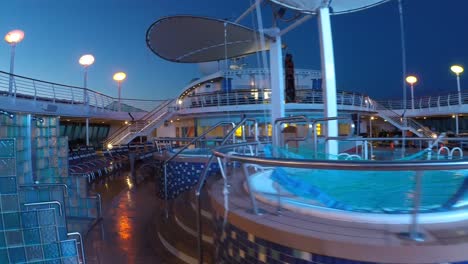 Pool-on-the-cruise-ship-Radiance-of-the-Seas