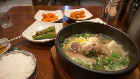 Steaming-pork-rib-noodle-soup-and-sides