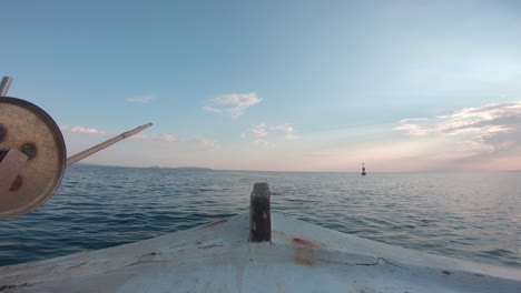 Sicht-Aus-Einem-Segelnden-Fischerboot