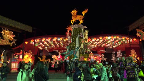 Das-Nagasaki-Laternenfest-Ist-Eine-Jährliche-Veranstaltung-In-Der-Stadt-Nagasaki,-Japan,-Die-Ursprünglich-Von-Chinesischen-Bewohnern-Ins-Leben-Gerufen-Wurde,-Um-Das-Chinesische-Neujahr-Zu-Feiern