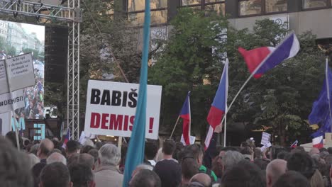 Closeup-of-Czech-and-EU-flags-during-massive-demonstration-in-Prague,-Czech-Republic