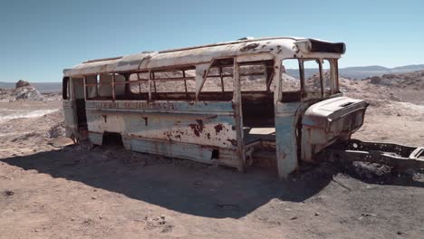 Abandoned-bus-in-Atacama-desert,-South-America,-Chile