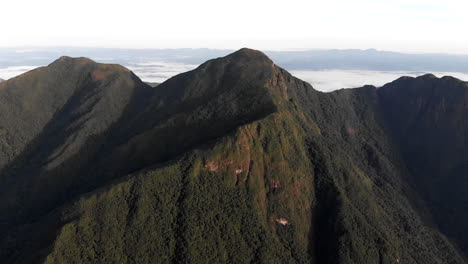 Aerial-approaching-the-summit-of-one-of-the-brazilian-highest-mountains,-Pico-Caratuva,-Brazil,-South-America