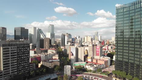 Aerial-of-Mexico-City-Skyline