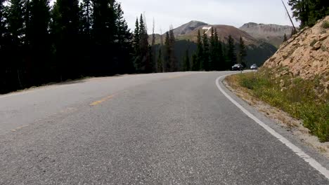 The-top-of-independence-pass-as-the-road-starts-its-descent