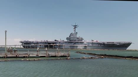 Wide-Shot-of-the-USS-Lexington-Aircraft-Carrier-in-Corpus-Christi,-Tx