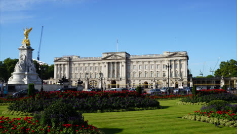 Londres,-Inglaterra,-Circa:-Timelapse-Ciudad-De-Londres-Con-Victoria-Memorial-Y-Buckingham-Palace-En-Reino-Unido