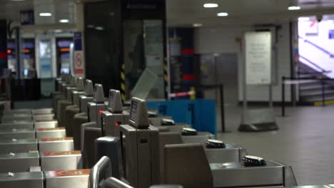 Empty-ticket-barriers-at-Oxford-Street-Station-in-London,-UK