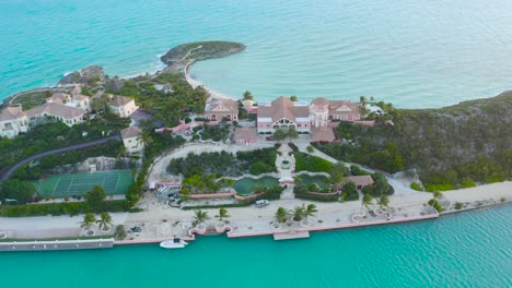 Increíble-Isla-Con-Hermosos-Resorts-En-Islas-Turcas-Y-Caicos