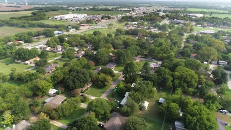 Aerial-flight-over-Quinlan-Texas