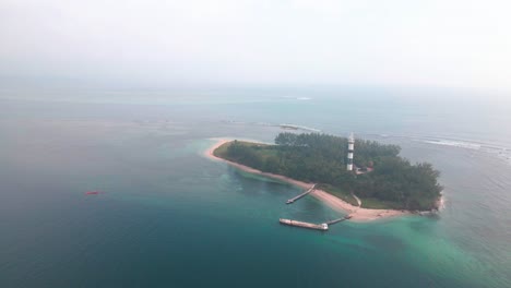 Aerial-view-of-the-lighthouse-and-the-Sacrificios-island-in-Veracruz