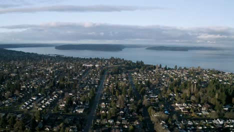 Panoramic-View-Of-North-Tacoma-Neighborhood-In-Tacoma,-Washington,-USA-At-Daytime---aerial-drone-shot
