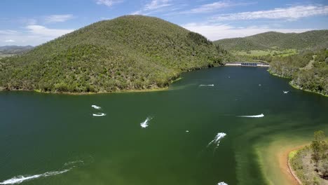 Recreational-Speed-Boats-On-Lake-Somerset-In-Queensland