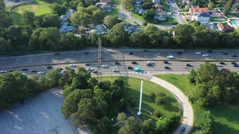 An-aerial-view-of-a-parkway-in-the-evening-at-rush-hour