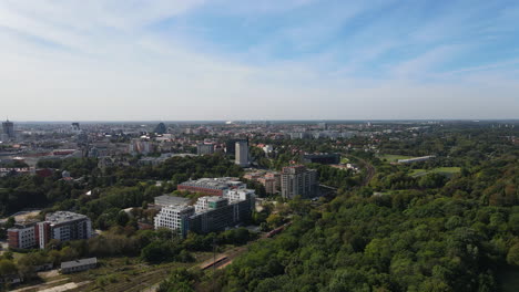 Poznan-Vista-Desde-El-Parque-De-La-Ciudadela