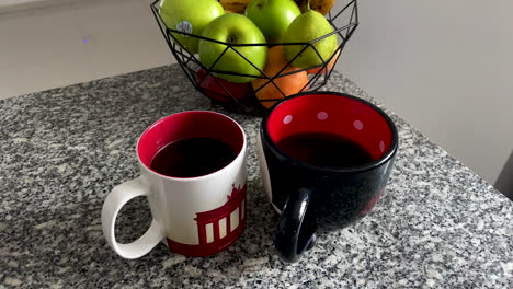 Pair-of-cups-served-with-coffee