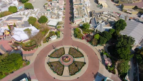 Disneyland-Hong-Kong-empty-and-closed-for-visitors-due-to-covid19-lockdown-guidelines,-Aerial-view