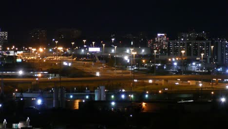 Vista-Nocturna-Estática-A-Distancia-Del-Aeropuerto-Internacional-Pearson-De-Toronto-Yyz-Canadá