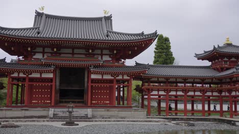 Prächtige-Phönixhalle-Im-Byodo-in-Tempel,-Uji,-Japan
