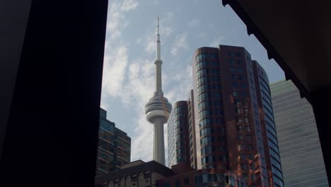 CN-Tower-at-the-center-on-Toronto-Canada,-Wide-Shot-of-CN-Tower