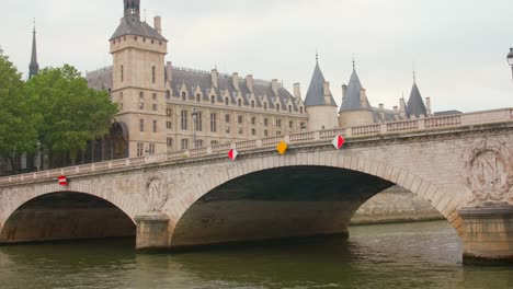 Pont-au-Change-bridge-over-Seine-River