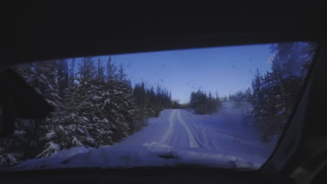 Driving-on-a-snowy-road.-First-person-view
