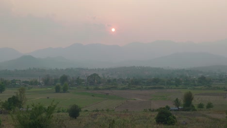 4K-Cinematic-landscape-panoramic-footage-from-a-viewpoint-on-a-beautiful-sunset-at-Two-Huts-Cafe-in-the-little-town-of-Pai,-Northern-Thailand