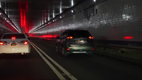 Fahrzeuge-Im-Lincoln-tunnel,-Der-Nyc-Betritt