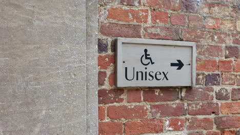 Unisex-Deaktiviert-Toiletten-Toilettenschild-An-Einer-Mauer