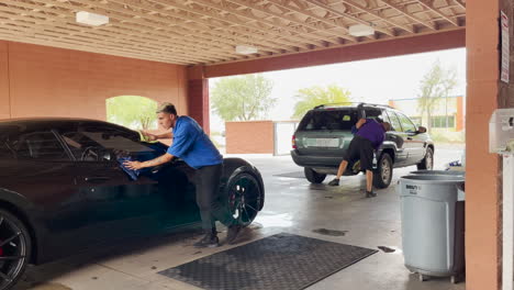 Octopus-car-wash-service-in-Arizona