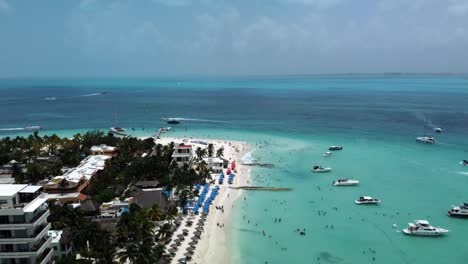 Aerial-Drone-Shot-Of-Isla-Mujeres