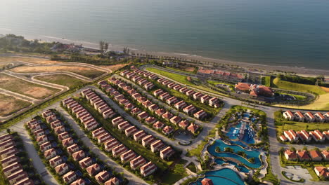 Centara-Mirage-Resort-next-to-Mui-Ne-beach-in-Vietnam,-aerial-view