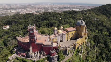 Colourful-Pena-Palace-And-National-Park-In-Sintra,-Portugal