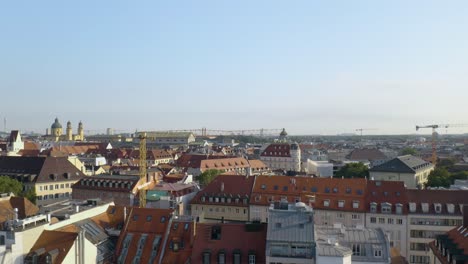 Aerial-Pedestal-Up-Reveals-Buildings-in-Munich's-Old-Town