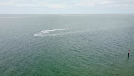 4k-drone-footage-of-a-speedboat-in-the-English-channel