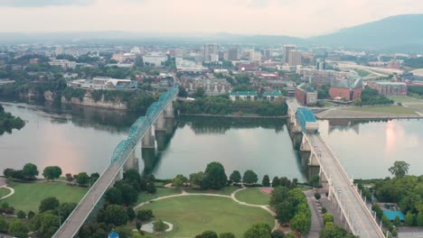 Reverse-dolly-aerial-of-Coolidge-and-Renaissance-Park