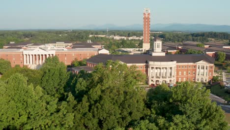 Liberty-University-college-campus-in-Lynchburg-VA