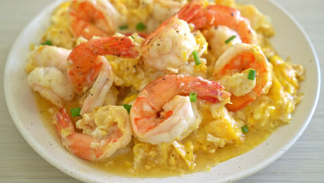 homemade-creamy-omelet-with-shrimps-or-scrambled-eggs-and-shrimps