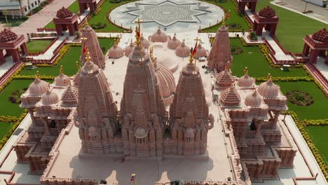Aerial-rear-view-of-the-BAPS-Shri-Swaminarayan-Mandir-temple-in-Chino-Hills,-California