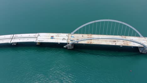 Hong-Kong-Cross-Bay-Link-Bauprojekt,-Eine-Zweispurige-Brücke,-Die-Den-Tseung-Kwan-O-Lam-Tin-Tunnel-Mit-Der-Wan-Po-Road-Verbindet,-Luftbild