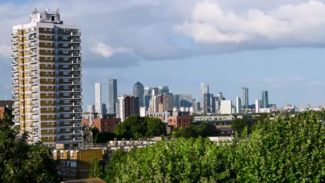View-Of-Contemporary-Buildings-At-The-Canary-Wharf-On-The-Isle-Of-Dogs-In-London,-England-At-Daytime