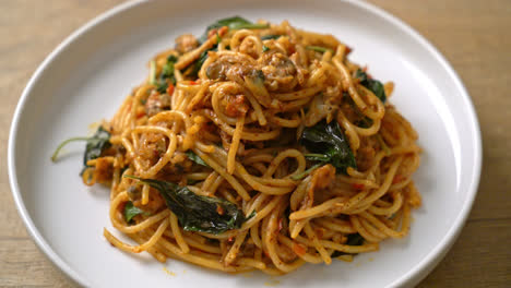 Stir-Fried-Spaghetti-with-Clam-and-Chilli-Paste---Fusion-food-style