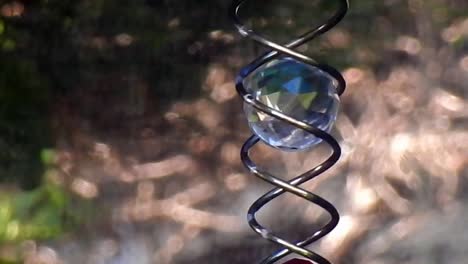 Metal-helix-spiral-crystal-ball-spinning-illusion-hanging-garden-ornament