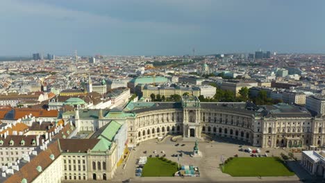 Aerial-View-of-The-Hofburg-Palace-in-Vienna,-Austria