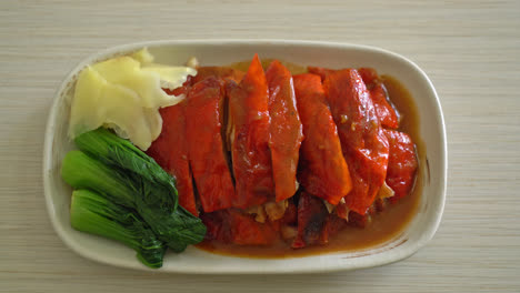 Peking-duck-or-Roasted-duck-in-Barbecue-Red-Sauce---Chinese-food-style