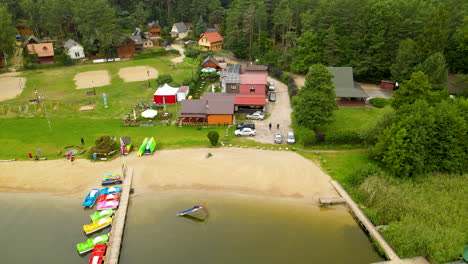 Aerial-View-of-Rental-Houses-and-Hotels-in-the-Waterfront-of-Hartowiec-Lake